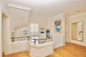 Luxuriöse Villa in Wiesbaden Nordost! – Die vollständige Adresse der Immobilie erhältst du vom Anbieter., 65193 Nordost, Wiesbaden – Vorschaubild 6