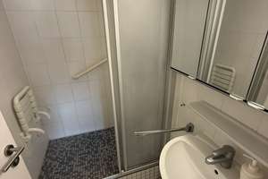 Schicke Dachgeschosswohnung mit großer Sonnenterrasse in Stuttgart-Botnang – Die vollständige Adresse der Immobilie erhältst du vom Anbieter., 70195 Botnang-Nord, Stuttgart – Vorschaubild 14