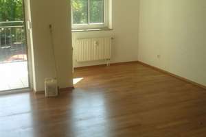 Helle 1-Zimmer-Wohnung mit Balkon und Tiefgaragenstellplatz in Würzburg