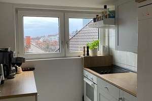Helle 3,5-Zimmer-Altbauwohnung im Stuttgarter Westen mit schönem Ausblick & sehr guter Anbindung – Botnanger Straße 2, 70193 Kräherwald, Stuttgart – Vorschaubild 2