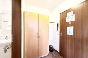 UNI-Nähe: Apartment mit 2 Balkonen und Tiefgaragenstellplatz * Energieklasse C * ab 1.1 frei – 40599 Hassels, Düsseldorf – Vorschaubild 2
