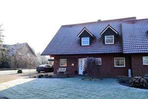 Gepflegtes Einfamilienhaus (Doppelhaushälfte) mit 7 Zimmern in Herzlake – Die vollständige Adresse der Immobilie erhältst du vom Anbieter., 49770 Herzlake – Vorschaubild 2