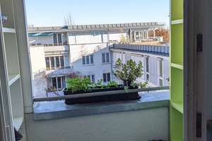Möblierte 3-Zimmer Penthouse-Wohnung mit Dachterrasse und Tiefgarage in schöner Wohnlage ab 1.3.26 – Sauerampferweg 18, 70599 Chausseefeld, Stuttgart – Vorschaubild 16