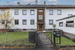 Gestaltbares RMH mit 2 WE und Garten zur flexiblen Nutzung oder (Teil-)Vermietung in Rosenheim – Rosenheim – Vorschaubild 4