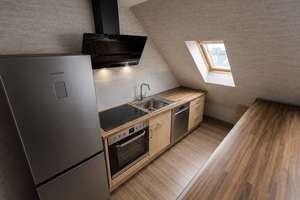 98 m² Maisonette-Traum in Schmachtendorf: Dachterrasse & Eck-Balkon, Schmachtendorf – Ferdinandstraße 64, 46147 Sterkrade-Nord, Oberhausen – Vorschaubild 7