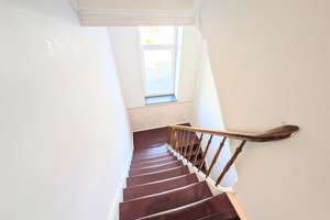 MG-Eicken: Besondere  Wohnung mit Empore und Balkon – Marienkirchstraße 1, 41061 Eicken, Mönchengladbach – Vorschaubild 19