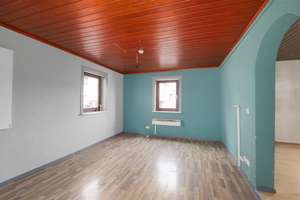 Ein Haus mit Geschichte und Zukunft – Viel Raum zur individuellen Entfaltung – Die vollständige Adresse der Immobilie erhältst du vom Anbieter., 75242 Neuhausen – Vorschaubild 4
