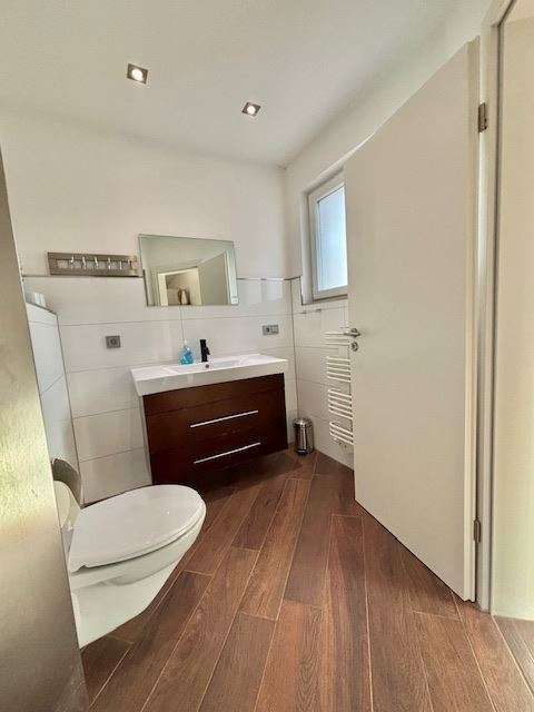 Immobilie in Norderney - Reihenhaus mit 3 sep. Wohneinheiten/ Süd-Terrassen -Süd-Garten  - Bild 0