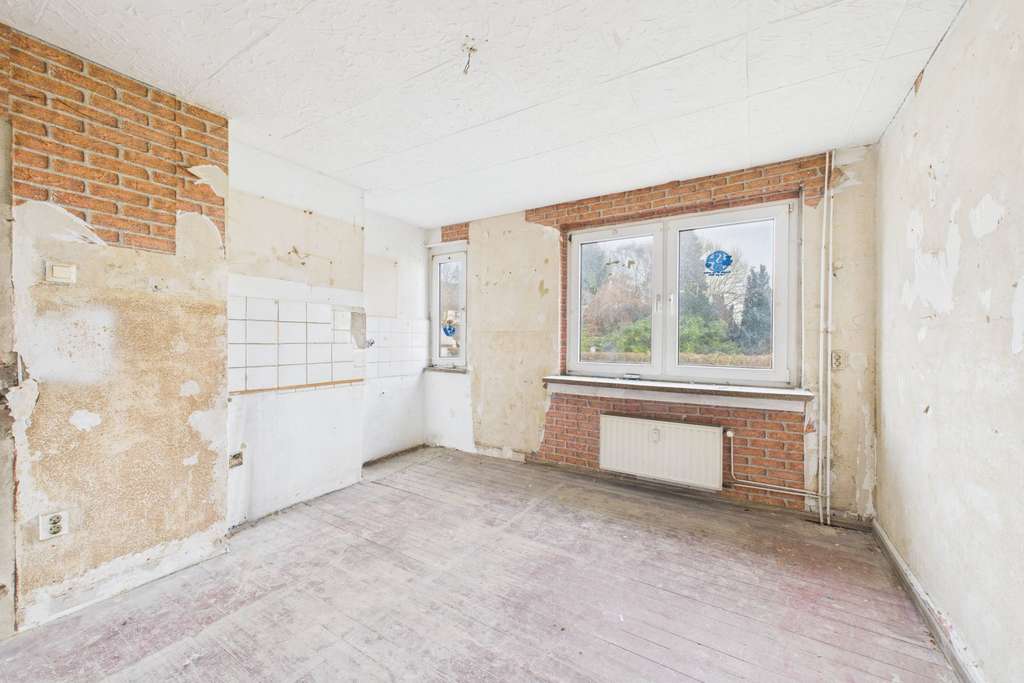 Immobilie in Castrop-Rauxel - Sanierungsbedürftige Wohnung mit Gestaltungsspielraum - Bild 0