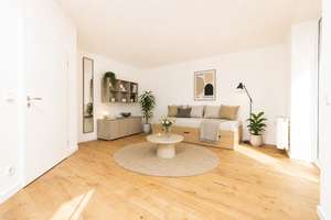 Wohnglück auf kompaktem Raum – frisch renoviert, barrierearm und mit Balkon! Aufzug & ruhige Lage! – Normannenstraße 7 b, 12524 Altglienicke, Berlin – Vorschaubild 1