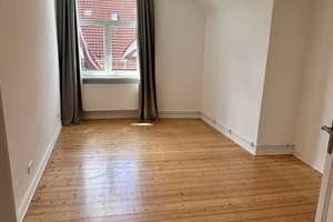 Wunderschöne 3-Zimmer-Altbauwohnung mit neuer Küche & ruhigem Innenhofbalkon – Podbielskistraße 131, 30177 List, Hannover – Vorschaubild 8