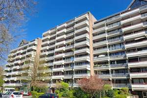 Exklusive 4-Zimmer Penthouse-Wohnung mit Traumblick in Top-Lage Köln-Weiden!