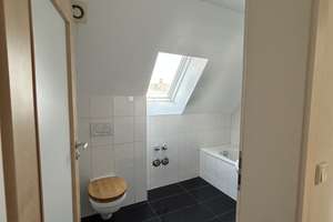 Attraktive,  helle  3-Zimmer DG-Wohnung,   Ingolstadt-Süd – Kothauer Str. 46, 85053 Südost, Ingolstadt – Vorschaubild 10