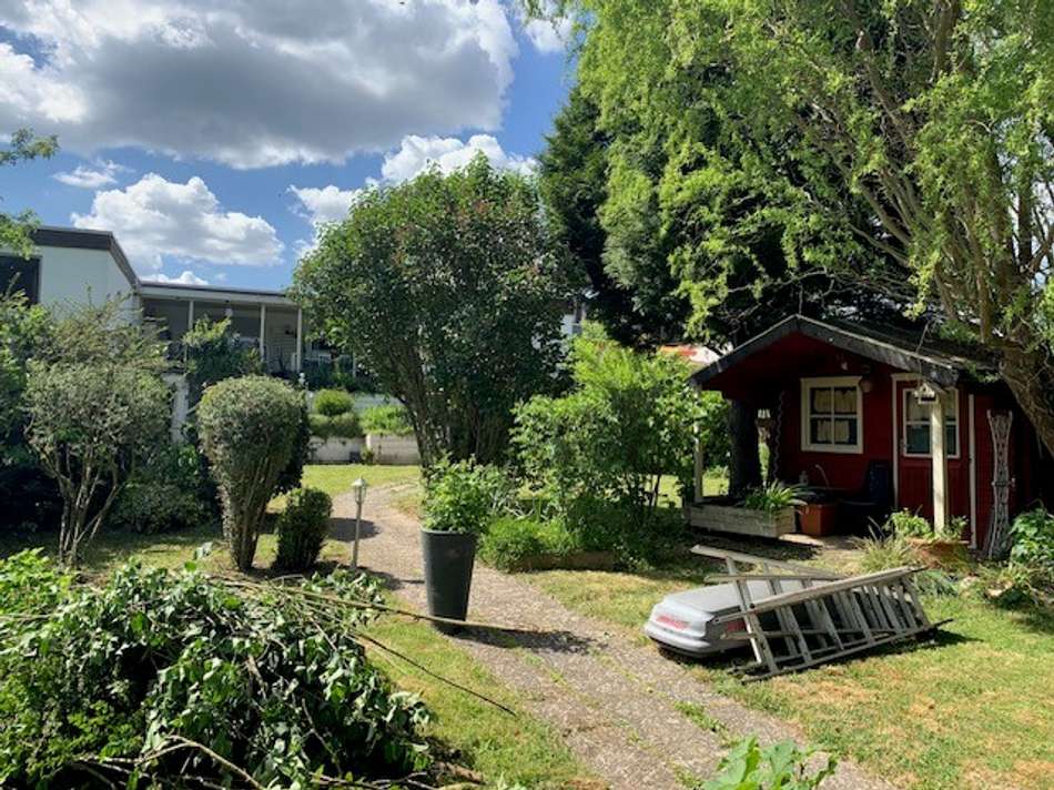 Blick vom Ende des Garten zum 