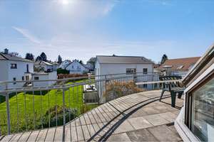 Maisonette-Wohnung in absolut ruhiger Wohnlage am Kapellenberg – mit zwei sonnigen Balkonen in Neu-U
