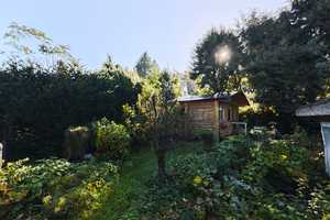 Unilage - Wohnhaus mit Garten und Garage – Saarpfalz-Kreis – Vorschaubild 4