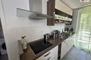 Attraktive 4-Raum-Wohnung mit zwei Balkonen in zentraler Lage von Wittgensdorf – Untere Hauptstraße 10, 9228 Wittgensdorf, Chemnitz – Vorschaubild 3