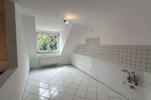 Ca. 110m² Nutzfläche mit Balkon - schöne 2,5 Zimmer DG-Galerie Wohnung im Stadtteil Borntal – Die vollständige Adresse der Immobilie erhältst du vom Anbieter., 99092 Andreasvorstadt, Erfurt – Vorschaubild 5