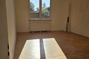 Grosszügige 3-Zimmer-Wohnung mit neuem grossem Balkon in 44803, Bochum.
Von privat ohne Maklergebühr – Die vollständige Adresse der Immobilie erhältst du vom Anbieter., 44803 Wiemelhausen, Bochum – Vorschaubild 7