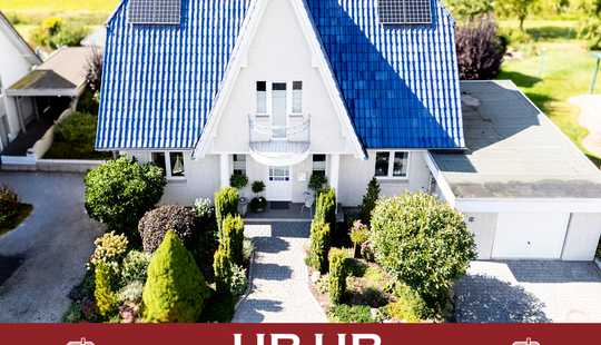 Bild von Traumhaftes freistehendes Friesenhaus mit Pool und Weitblick