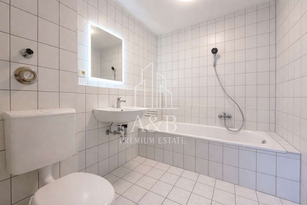 Immobilie in Bürstadt - ** Lichtdurchflutete 1,5-Zimmer-Dachgeschosswohnung mit Charme ** - Bild 4