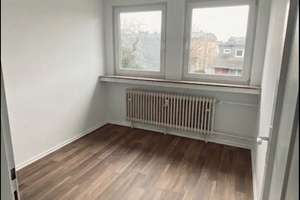 Sanierte 3-Zimmer-Wohnung mit 64m2 Dachterrasse – Auf dem Orth 10, 51069 Dellbrück, Köln – Vorschaubild 3