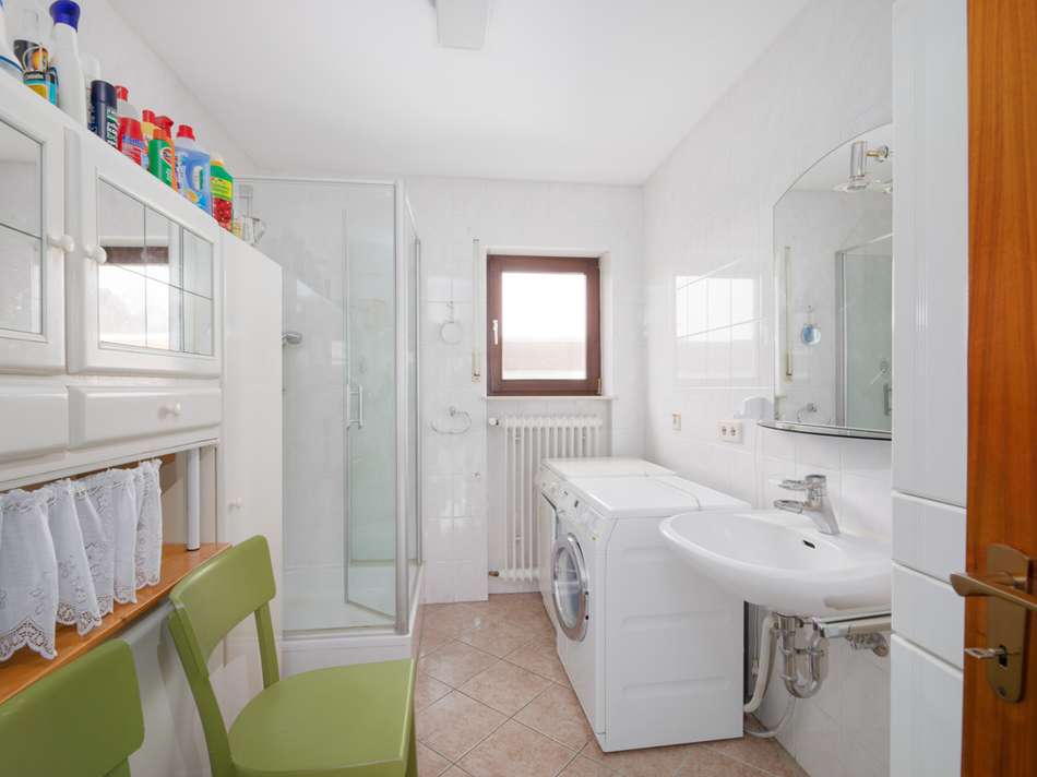 Badezimmer EG