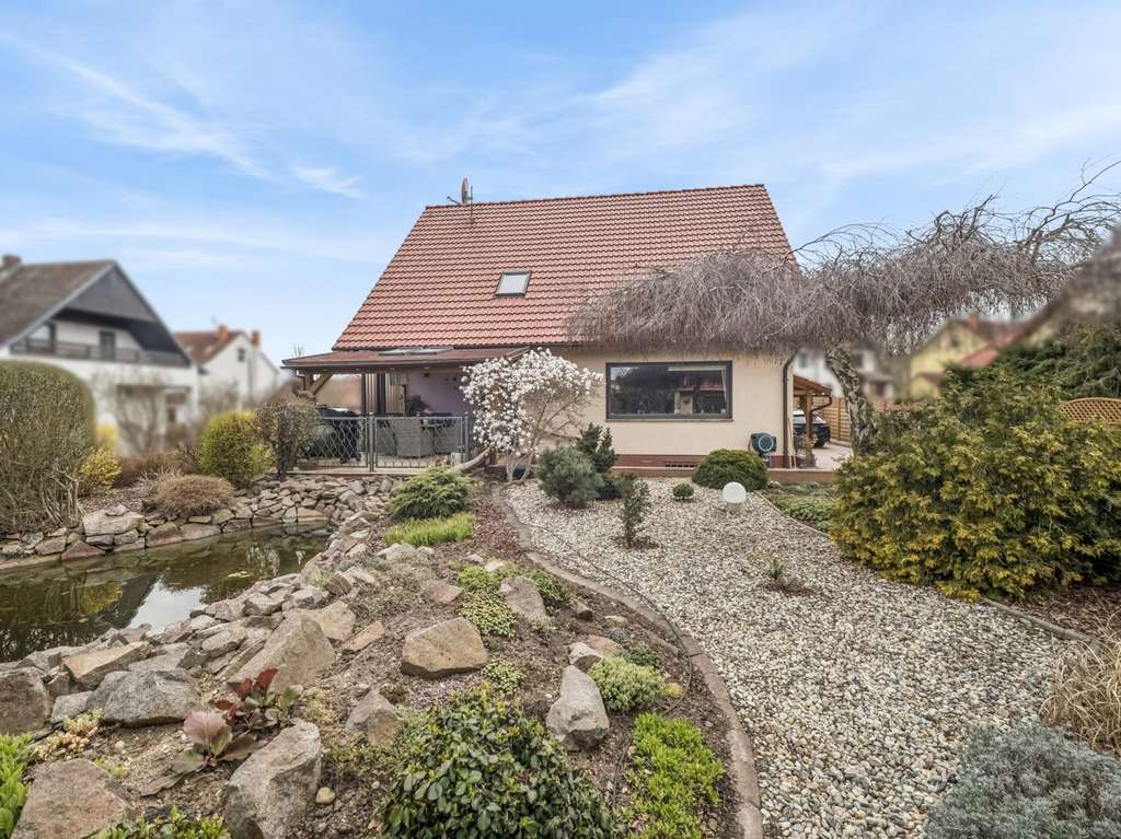 Immobilie in Ebersbach - Schönes Einfamilienhaus in Ebersbach im nördlichen Speckgürtel von Dresden - Bild 0