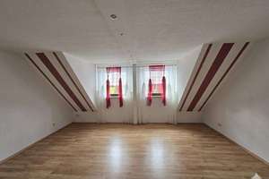 Gepflegte Doppelhaushälfte mit 2 Terrassen in ruhiger Wohnlage von Kaulsdorf direkt an der Wuhle – Die vollständige Adresse der Immobilie erhältst du vom Anbieter., 12621 Kaulsdorf, Berlin – Vorschaubild 5