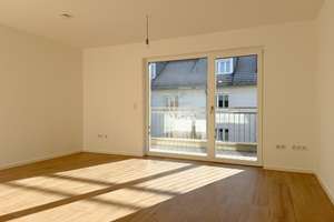 Charmantes 1-Zimmer-Apartment mit Balkon – Die vollständige Adresse der Immobilie erhältst du vom Anbieter., 81476 Forstenried, München – Vorschaubild 1