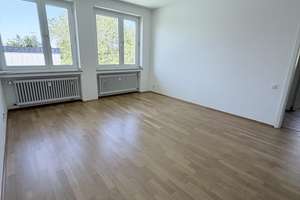 2 Zimmer - Wohnung mit Balkon in Düsseldorf- Unterbach zu vermieten. – Gerresheimer Landstraße 125, 40627 Unterbach, Düsseldorf – Vorschaubild 3
