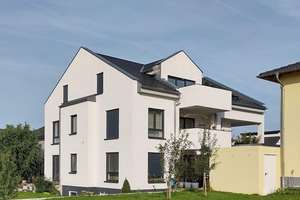 Platz für Generationen! Traumhaftes Mehrfamilienhaus mit 4 Wohnungen in Niddatal – Die vollständige Adresse der Immobilie erhältst du vom Anbieter., 61194 Niddatal – Vorschaubild 1