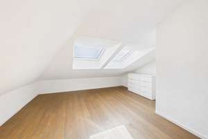 Modernes Familienhaus mit Wintergarten, 3 Bädern in ruhiger Lage – Die vollständige Adresse der Immobilie erhältst du vom Anbieter., 86199 Göggingen-Ost, Augsburg – Vorschaubild 10