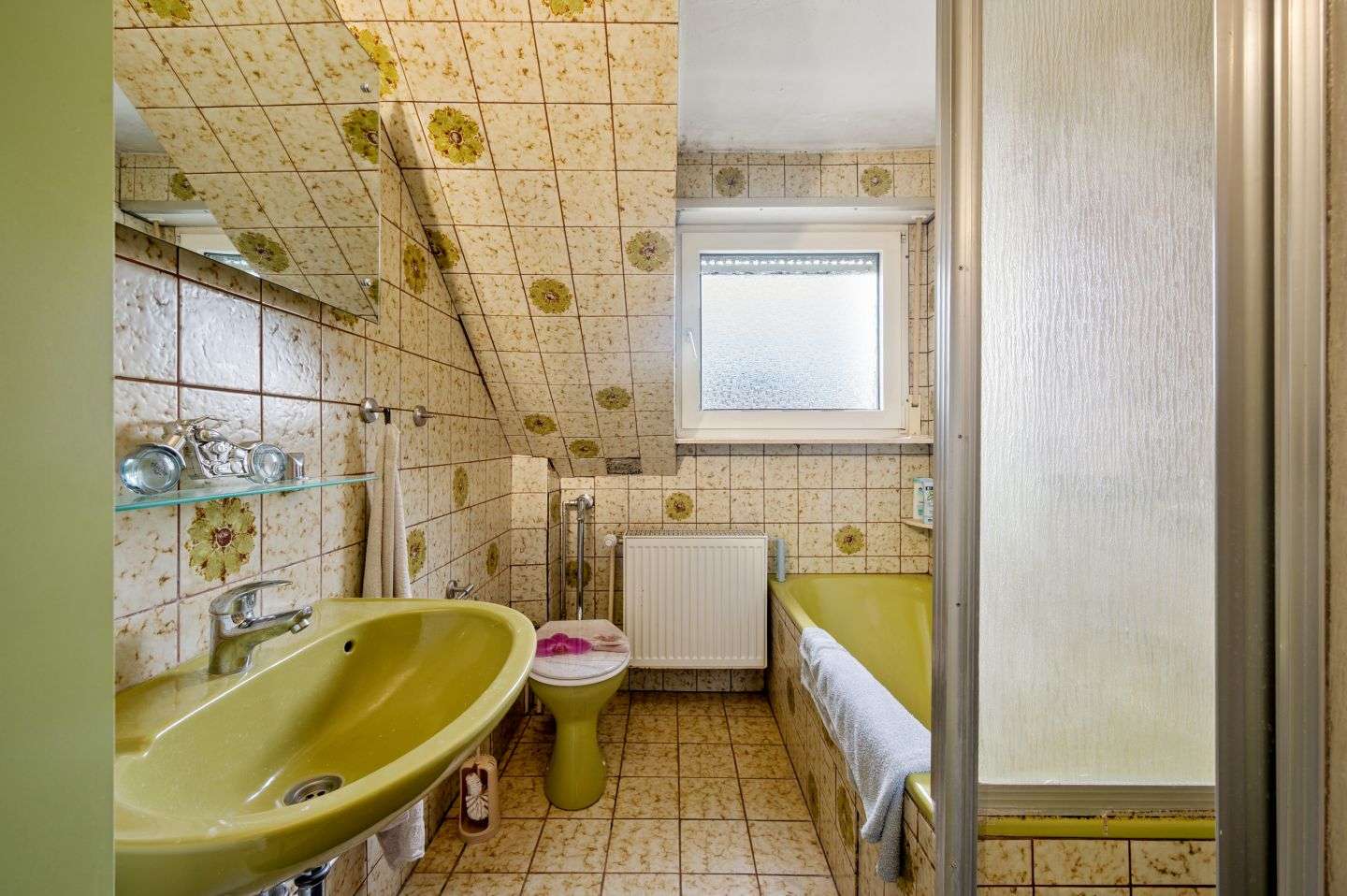 Immobilie in Ladenburg - 3-Familienhaus in bester Lage von Ladenburg   - Bild 0