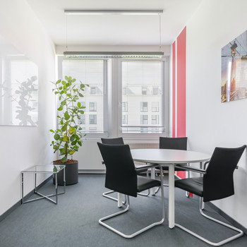 Großraumbüros für 10 Personen in Regus Neue Messe Riem