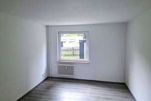 Tolle Erdgeschosswohnung - WBS erforderlich! – Emil-Nohl-Straße 76, 42897 Hasenberg, Remscheid – Vorschaubild 3
