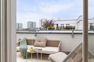 Inselstraße, Mitte: Neubau-Penthouse mit spektakulärer 80 m² Dachterrasse, Aufzug, Tiefgarage, Kamin – 10179 Mitte (Ortsteil), Berlin – Vorschaubild 16
