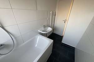 Frisch renovierte 2 Zimmer-Wohnung mit Balkon und modernisiertem Tageslichtbad mit Wanne – Mozartstr. 11, 23556 Sankt Lorenz Nord, Lübeck – Vorschaubild 23