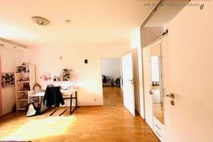 Großzügige 4-Zimmer-Wohnung 136 m² mit Balkon  moderner Einbauküche in Fürth am Südstadtpark – Die vollständige Adresse der Immobilie erhältst du vom Anbieter., 90763 Südstadt Industriegebiet, Fürth – Vorschaubild 12