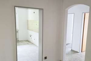 *Schöne 3-Zimmer auf einem Erbpachtgrundstück Souterrainwohnung mit herrlicher Terrasse im Grünen* – Mozartstr. 6, 58119 Hohenlimburg (Ortsteil), Hagen – Vorschaubild 3