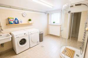 Familienidylle in Britz: Bungalow mit Sauna, Pool und vielseitigem Kellerbereich – Die vollständige Adresse der Immobilie erhältst du vom Anbieter., 12347 Britz, Berlin – Vorschaubild 16
