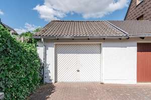 Bezugsfreies Zweifamilienhaus am Lambertus-See in Düsseldorf-Kalkum! – 40489 Kalkum, Düsseldorf – Vorschaubild 3