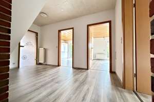 *Heizung von 2025 * Hohlschichtdämmung * Sackgassenlage  *Süd/West Terrasse * Einbauküche * Garage* – Die vollständige Adresse der Immobilie erhältst du vom Anbieter., 26826 Weener – Vorschaubild 4