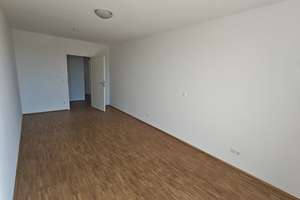 Lichtdurchflutete 4-Zimmer-Wohnung mit praktischem Grundriss & West-Balkon -  sofort verfügbar – Die vollständige Adresse der Immobilie erhältst du vom Anbieter., 81829 Messestadt Riem, München – Vorschaubild 9