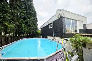 Modernisiertes Einfamilienhaus 2 Bäder Terrasse großer Garten Pool Doppelgarage 3-4 PKW-Stellplätze – 51381 Lützenkirchen, Leverkusen – Vorschaubild 26