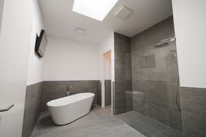 Exklusives Wohnen in Sachsenhausen: Penthouse- Wohnung mit Blick über "Mainhatten"! – 60599 Sachsenhausen-Süd, Frankfurt am Main – Vorschaubild 19