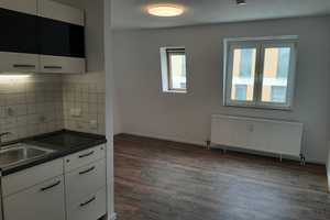 Wohnung ist vergeben!     Über den Dächern Mannheims, helle 1-Zimmer-DG-Wohnung – D 7 23-25, 68159 Mannheim – Vorschaubild 2