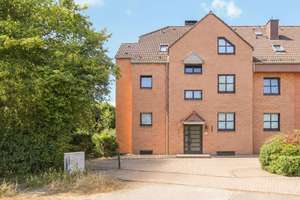 Bezugsfreie 2-Zimmer Eigentumswohnung ca. 52 m² mit Terrasse und Garten in Mülheim-Saarn