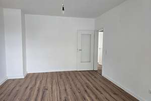 **Moderne 2-Zimmer-Wohnung – Erstbezug nach Komplettsanierung!** – Mülheimer Str. 80, 45145 Frohnhausen, Essen – Vorschaubild 3
