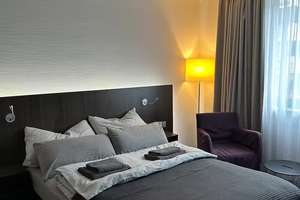 Vollmöbiliert in Unterbilk ehemals Hotel – Volmerswertherstr 35, 40221 Bilk, Düsseldorf – Vorschaubild 3